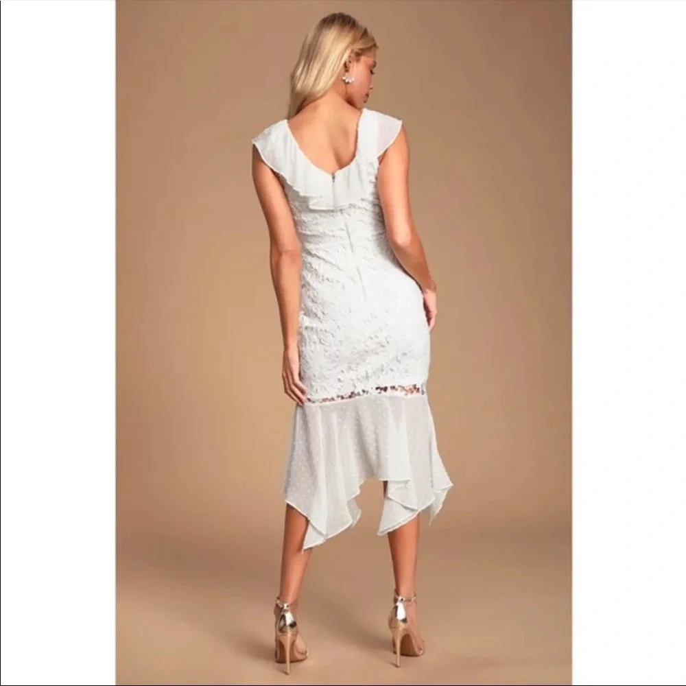 NWT Luluβs Dagny Lace Swiss Dot Ruffled Midi Dress - Picture 4 of 10